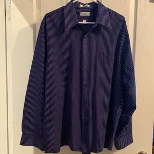 Van Heusen Dark Blue with Thin Light Gray Strips Dress Shirt Men’s Size XL